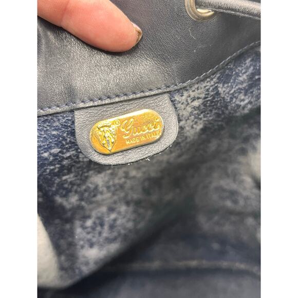 Gucci Italy Vintage 1980's GG Monogram Navy Gray Drawstring Bucket Bag - Picture 13 of 15